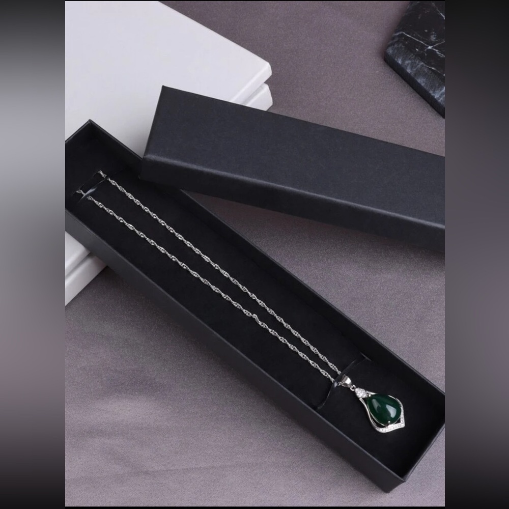 Final PRICE New 5PC Paper Jewelry Storage Box